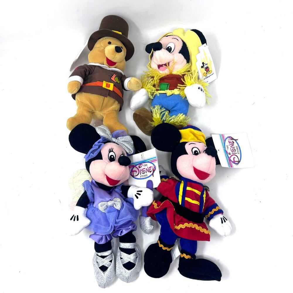 Disney Bean Bag Plush Lot Scarecrow Mickey Pilgrim Pooh Sugar‎ Plum Minnie NWT